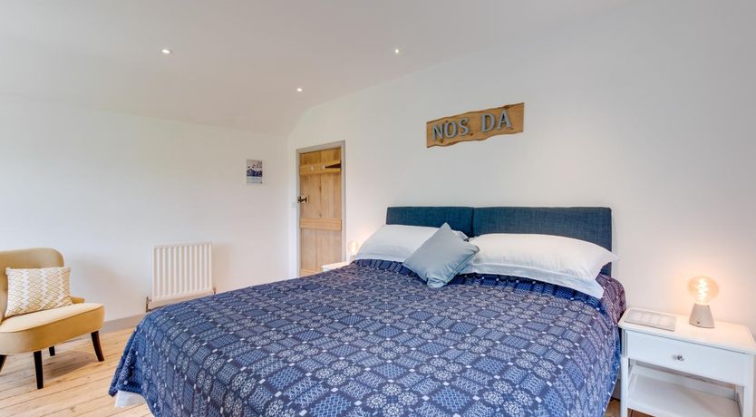 Photo of 2 Bed in Dinas Mawddwy