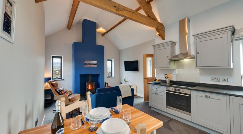 Photo of 1 Bed in Caernarfon