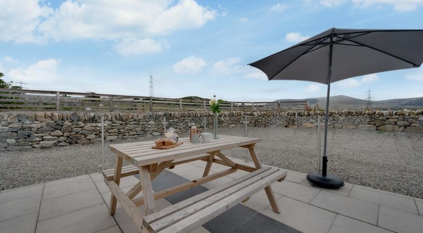 Photo of 1 Bed in Caernarfon