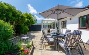 Photo of 3 Bed in St. Merryn