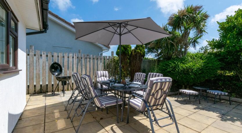 Photo of 3 Bed in St. Merryn