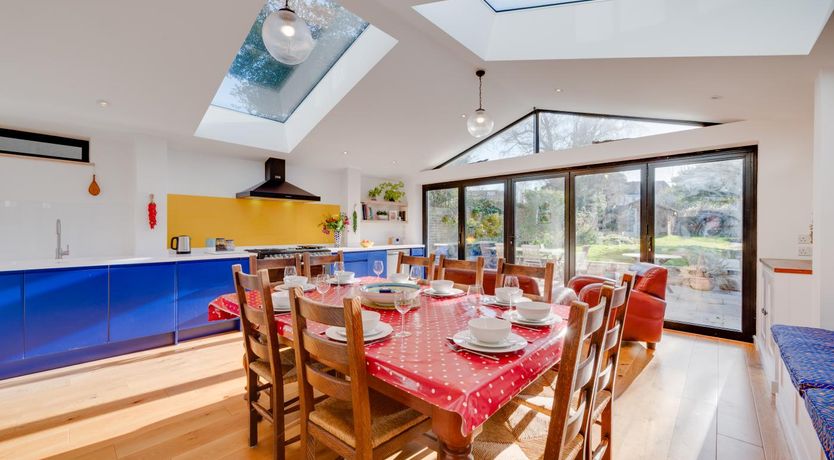 Photo of 5 Bed in Canterbury