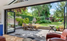 Photo of 5 Bed in Canterbury