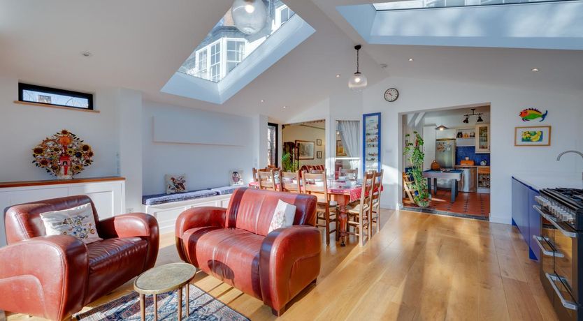 Photo of 5 Bed in Canterbury