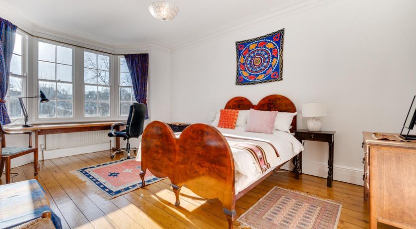 Photo of 5 Bed in Canterbury