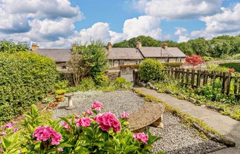 2 Bed in Bakewell Holiday Home