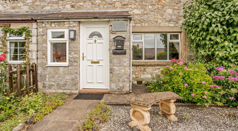 Photo of 2 Bed in Bakewell
