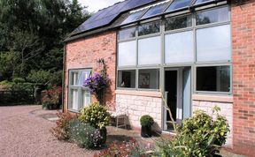 Photo of 2 Bed in Ashbourne