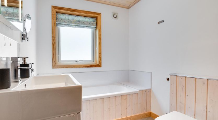 Photo of 3 Bed in Penally