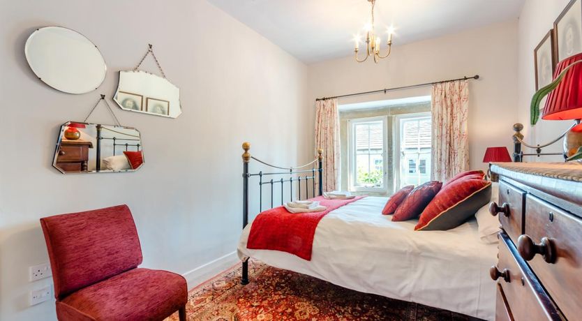 Photo of 2 Bed in Bakewell