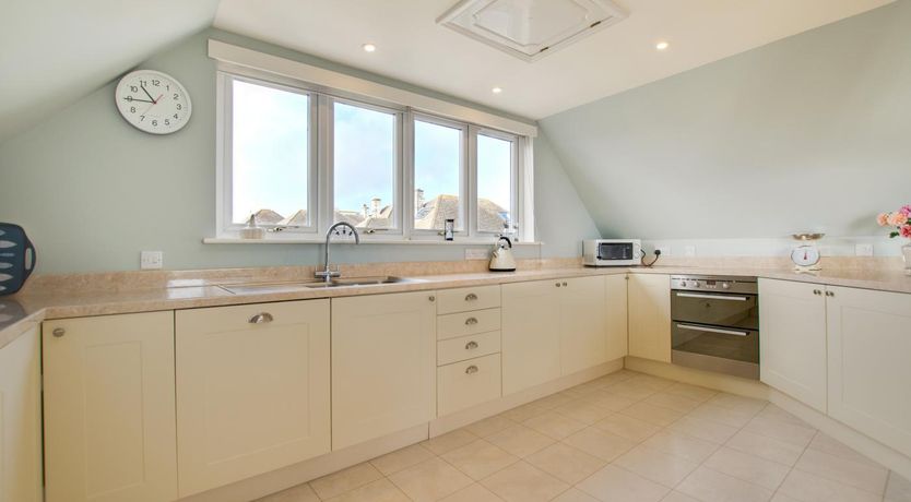 Photo of 4 Bed in Swanage