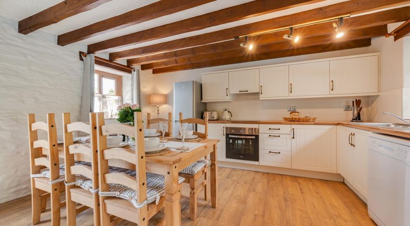 Photo of 3 Bed in Aberaeron