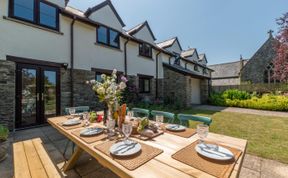 Photo of 4 Bed in West Down