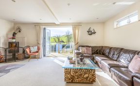 Photo of 4 Bed in Mortehoe