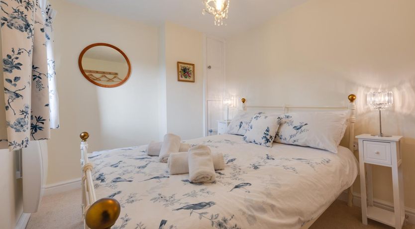 Photo of 2 Bed in Holt