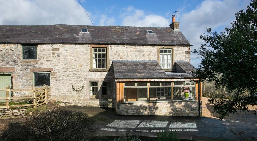 Photo of 3 Bed in Grange Mill