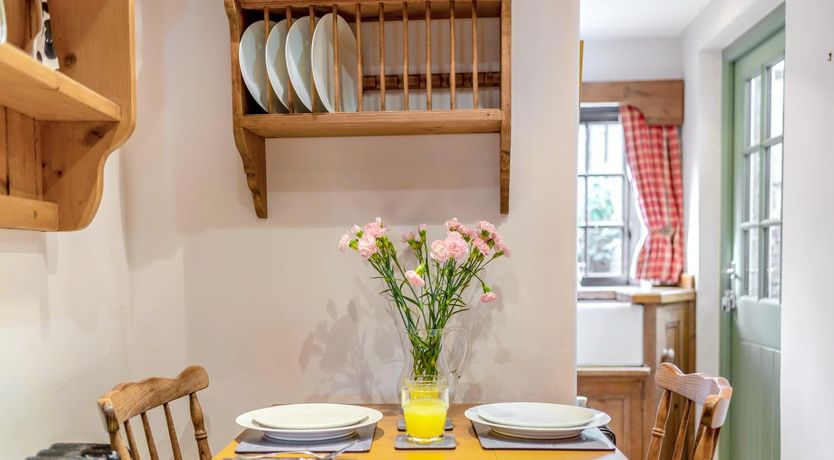 Photo of 2 Bed in Hope Valley