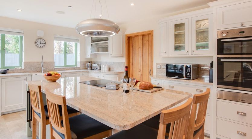 Photo of 3 Bed in Reynoldston