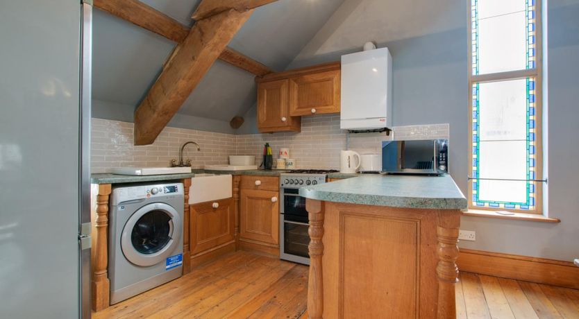 Photo of 2 Bed in Tenby
