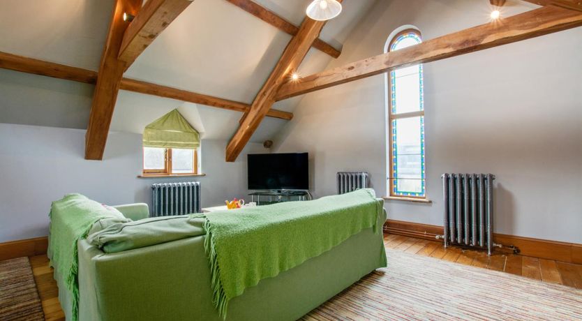 Photo of 2 Bed in Tenby