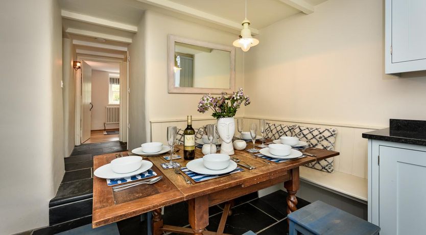 Photo of 4 Bed in Bwlchtocyn