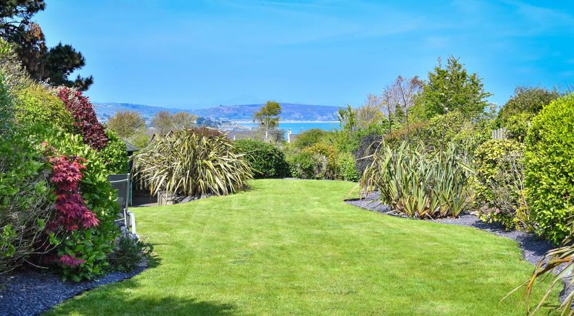 Photo of 4 Bed in Bwlchtocyn