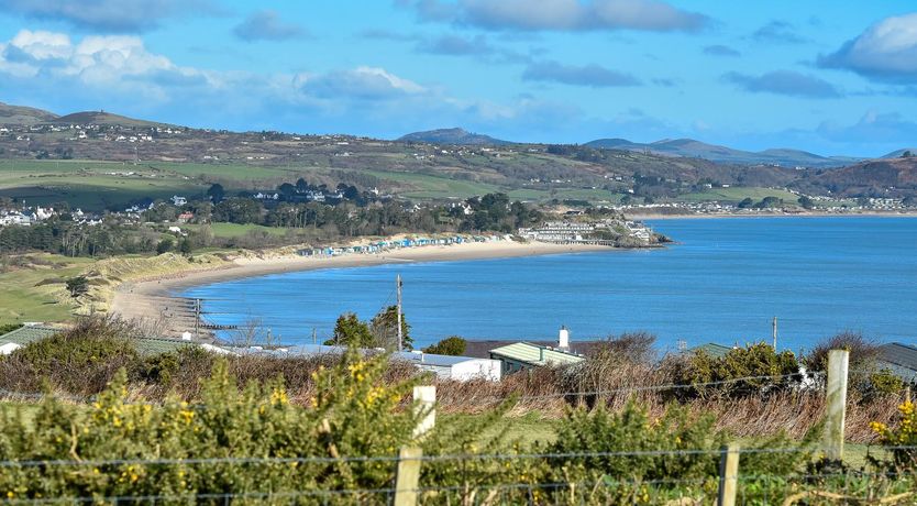 Photo of 4 Bed in Bwlchtocyn