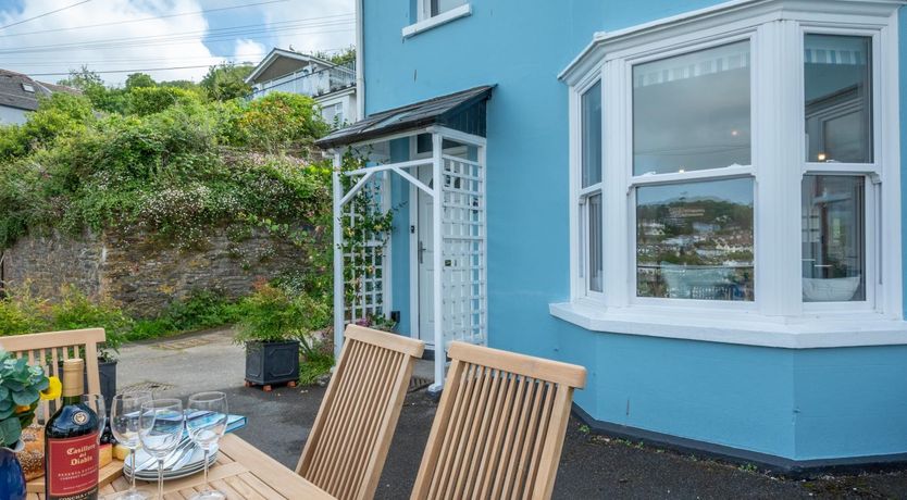 Photo of 2 Bed in Dartmouth