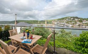 Photo of 2 Bed in Dartmouth
