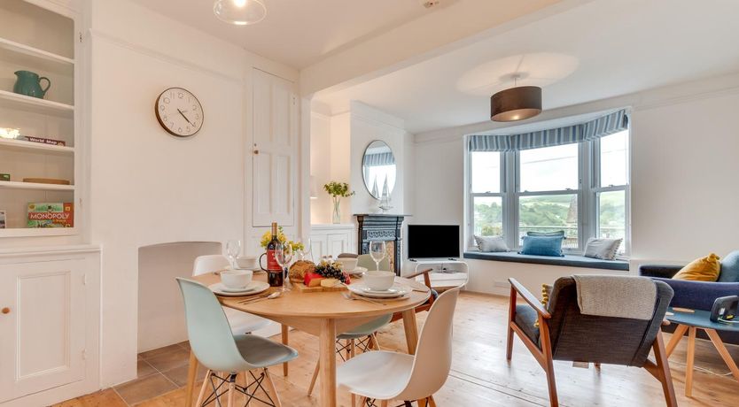 Photo of 2 Bed in Dartmouth