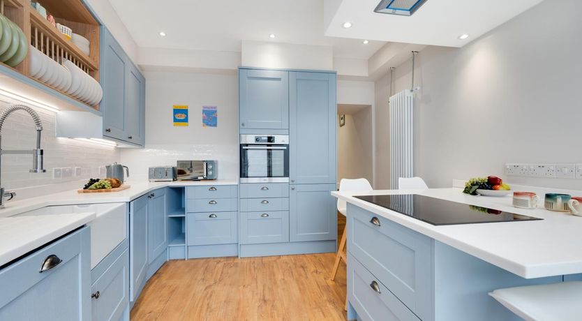 Photo of 2 Bed in Newlyn