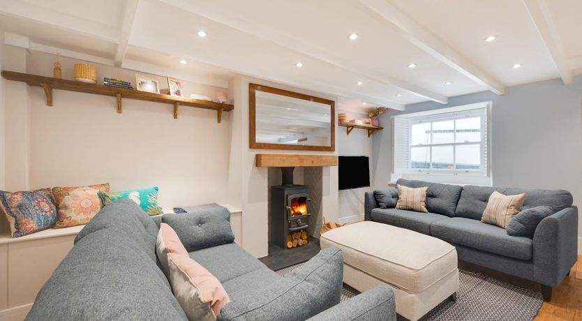 Photo of 2 Bed in Newlyn