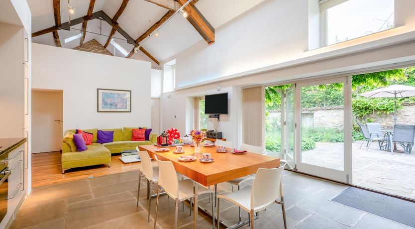 Photo of 3 Bed in Middleton