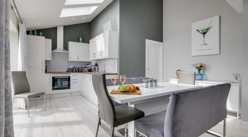 Photo of 4 Bed in Seahouses