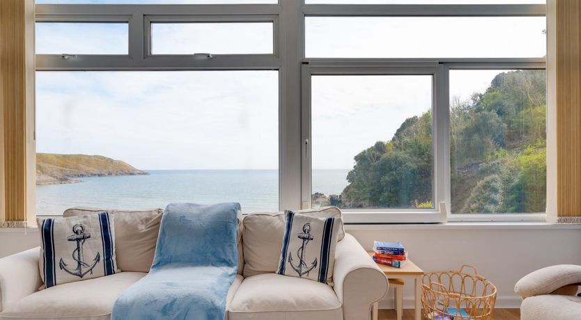 Photo of 2 Bed in Caswell Bay