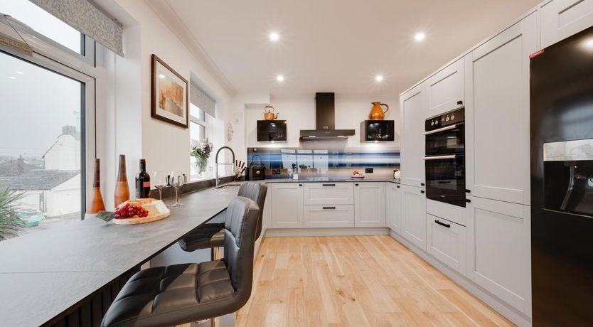 Photo of 2 Bed in Worthing