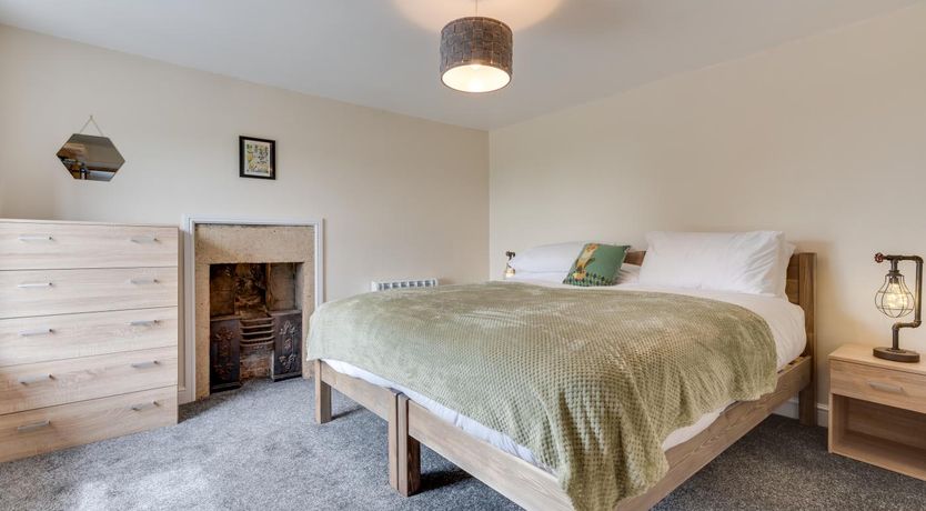 Photo of 2 Bed in Matlock