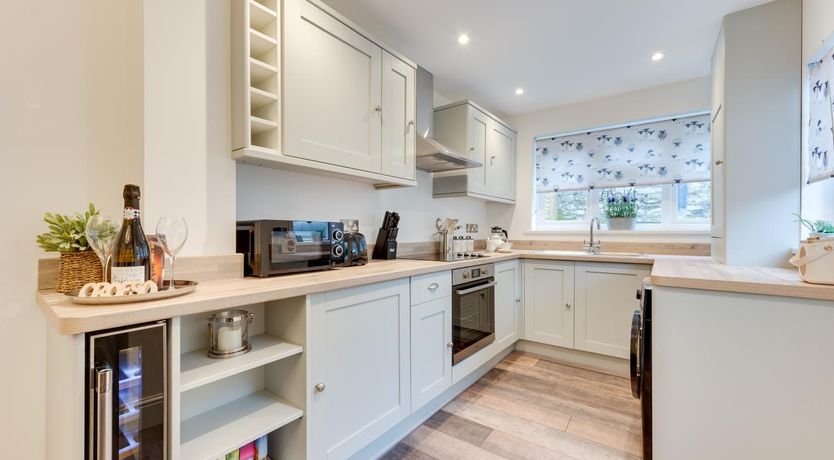 Photo of 2 Bed in Mumbles