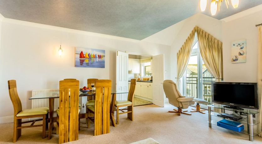 Photo of 3 Bed in Brixham
