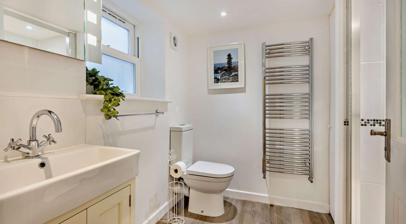 Photo of 2 Bed in Brixham