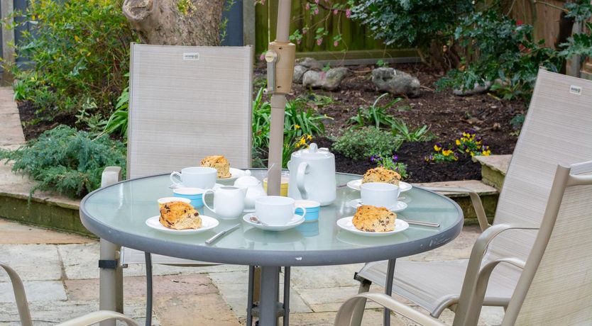 Photo of 2 Bed in Holt