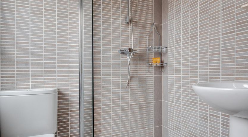 Photo of 2 Bed in Holt