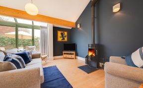 Photo of 2 Bed in Holt
