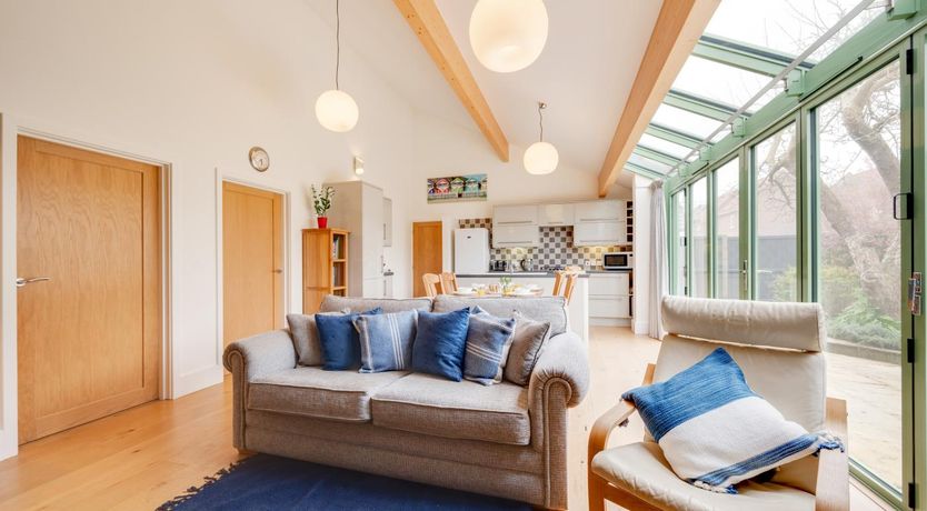 Photo of 2 Bed in Holt