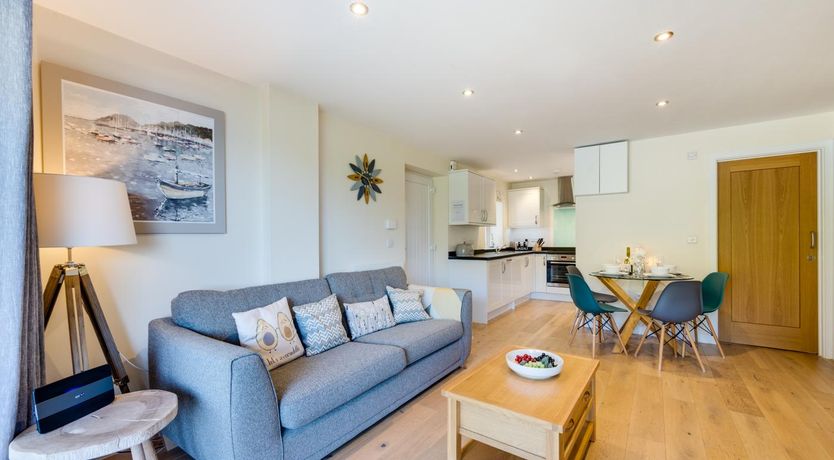 Photo of 2 Bed in Brixham