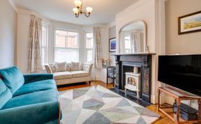 Photo of 4 Bed in Rye