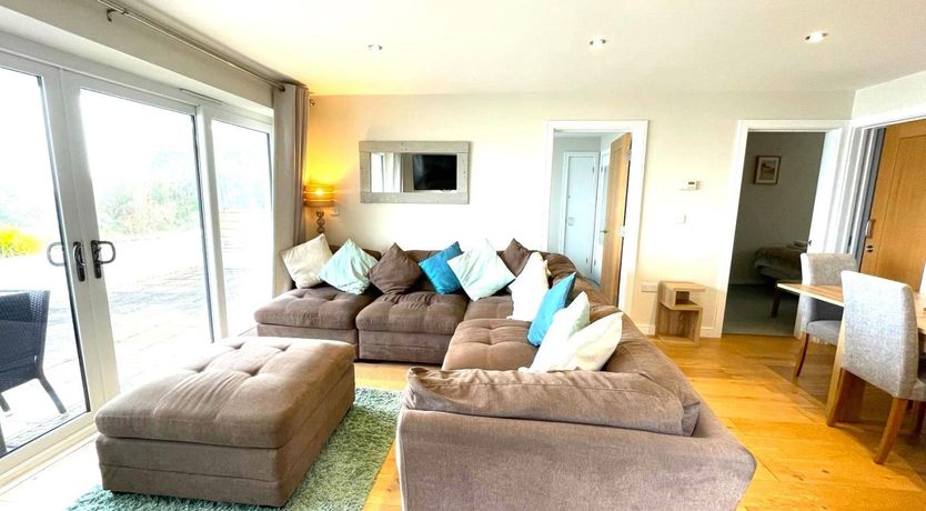 Photo of 2 Bed in Brixham