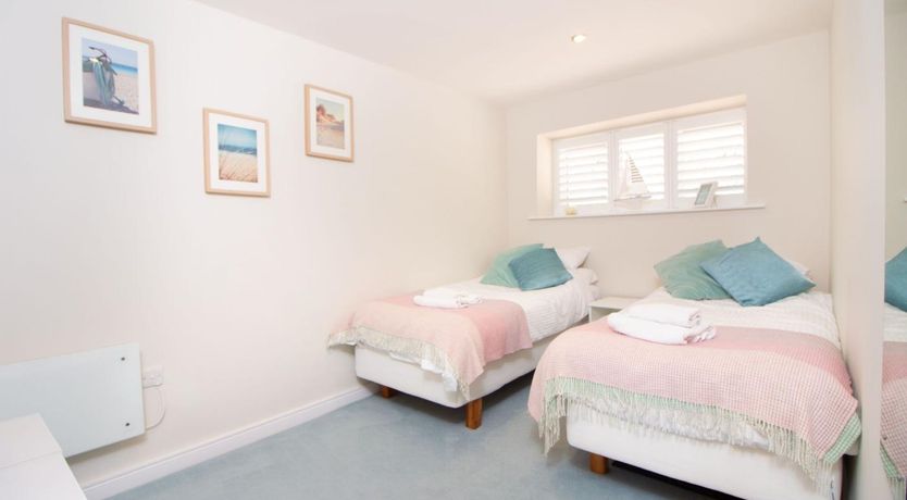 Photo of 2 Bed in Brixham