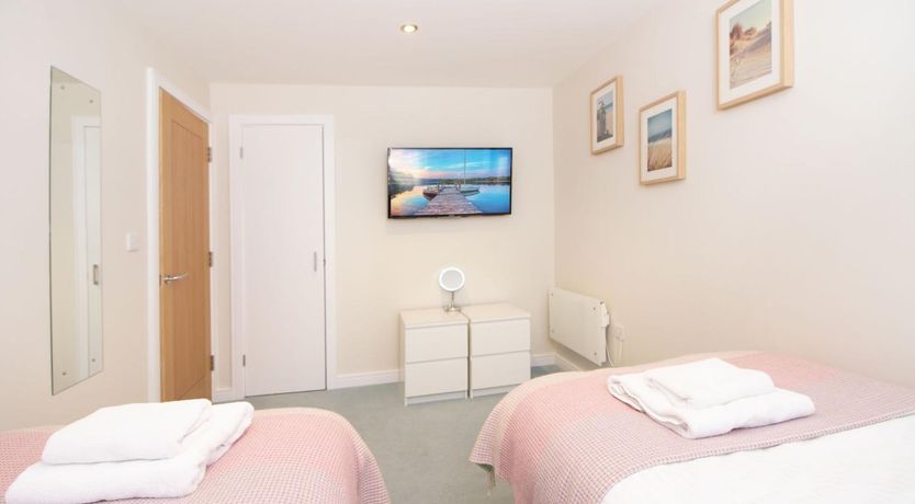 Photo of 2 Bed in Brixham