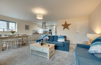 3 Bed in Seahouses Holiday Home